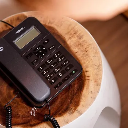 Lost Seaside Sarandë