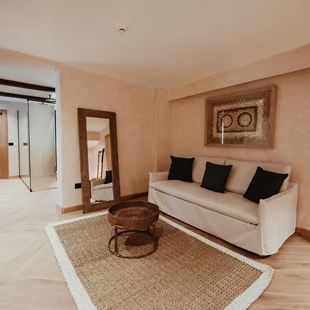 Hotel Lost Seaside Sarandë