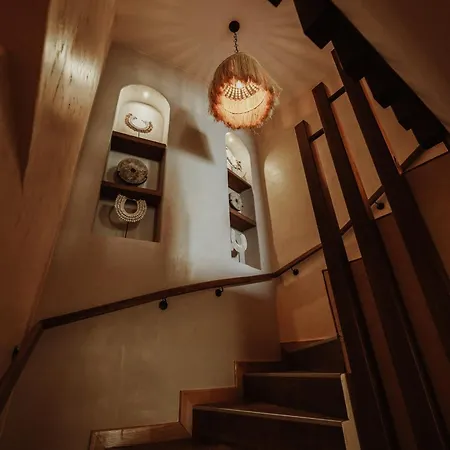 Hotel Lost Seaside *