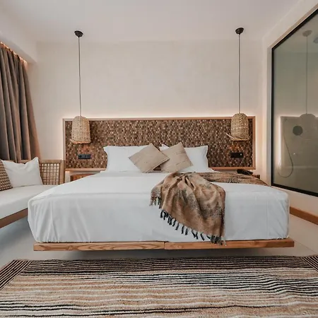 Lost Seaside Hotel Sarandë