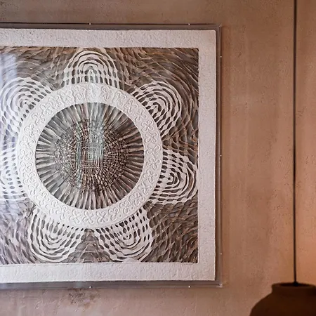 Lost Seaside Hotel *