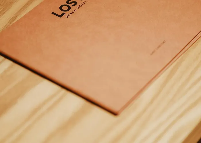 Lost Seaside Hotel *